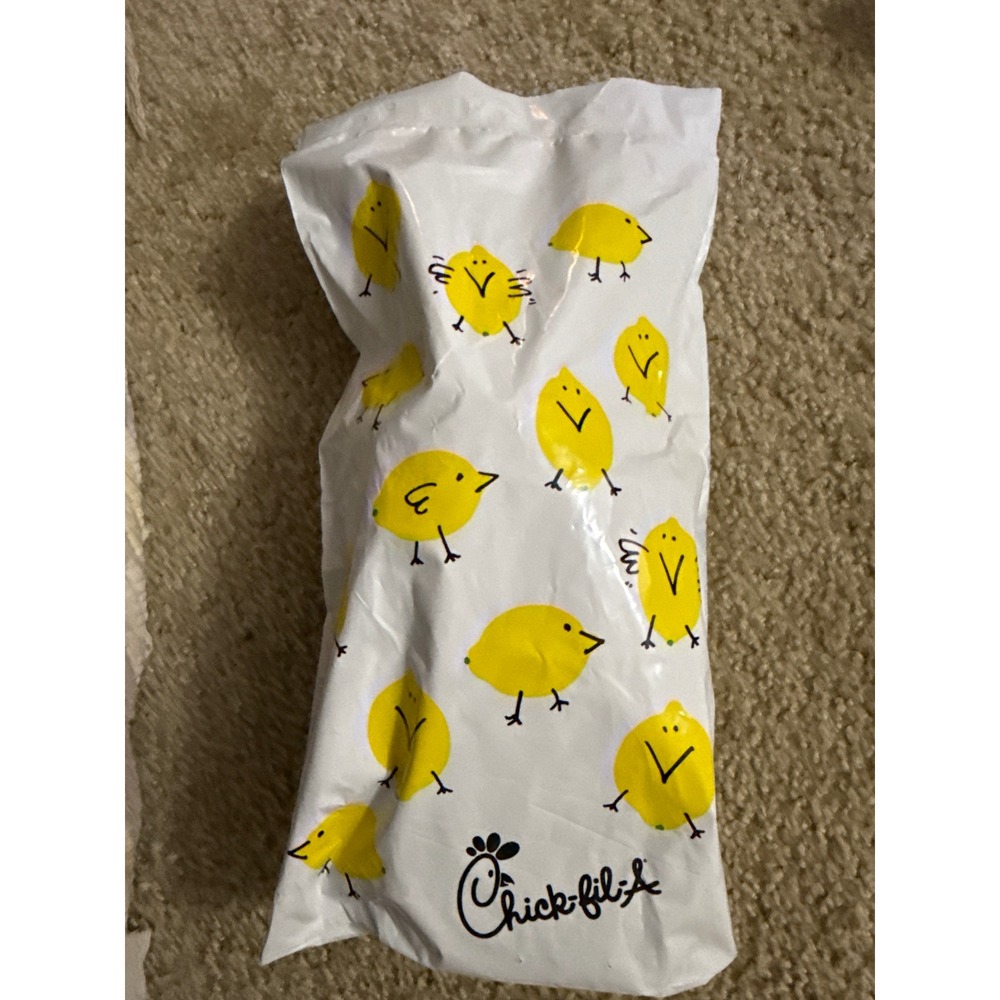 Chick-fil-A Classic Cups Set White Yellow Chick Pattern Sealed Promotional Cup